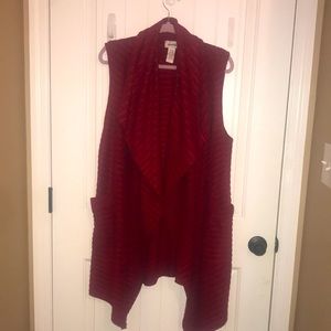 Red Sleeveless long vest. XL-XXL